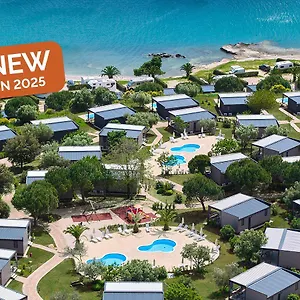 4* Park za odmor Aminess Planet Homes Sirena